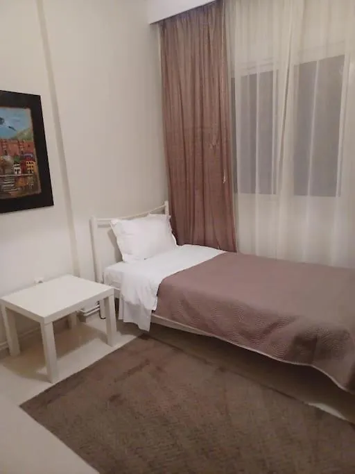 Irida Equanimity And Cozy Apartment Saloniki